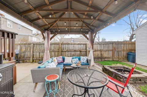 Tiny photo for 614 W John Street, Maumee, OH 43537 (MLS # 10006093)