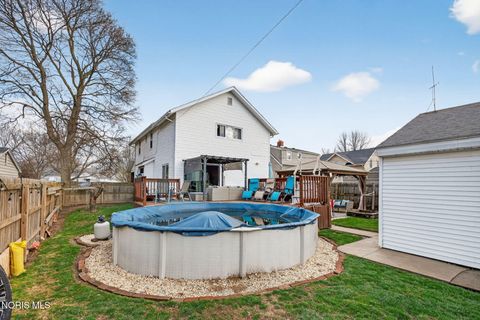 Tiny photo for 614 W John Street, Maumee, OH 43537 (MLS # 10006093)