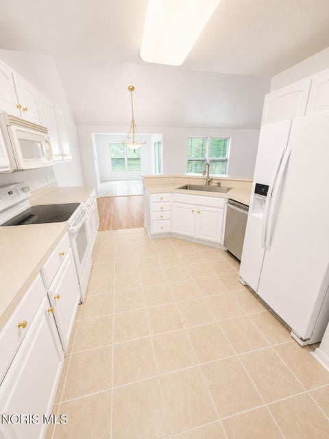Tiny photo for 4210 Caravelle Drive, Toledo, OH 43623 (MLS # 10009975)