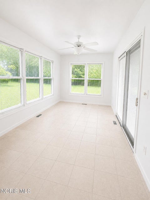 Tiny photo for 4210 Caravelle Drive, Toledo, OH 43623 (MLS # 10009975)