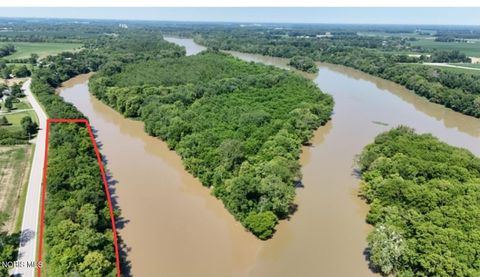 Tiny photo for 0 W River Road, Grand Rapids, OH 43522 (MLS # 10010210)