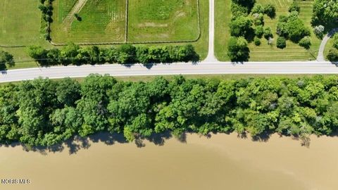 Tiny photo for 0 W River Road, Grand Rapids, OH 43522 (MLS # 10010210)