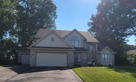 Tiny photo for 2327 Poplar Court, Sylvania, OH 43560 (MLS # 10010433)