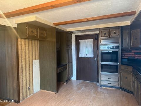 Tiny photo for 1128 County Road 139, Van Buren, OH 45889 (MLS # 10004253)