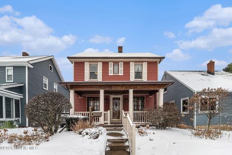 Photo of 3056 121st Street, Toledo, OH 43611 (MLS # 10003826)
