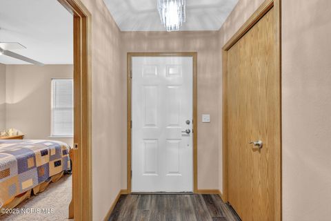 Tiny photo for 24525 Village Lane, Grand Rapids, OH 43522 (MLS # 10002379)