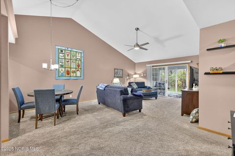 Tiny photo for 24525 Village Lane, Grand Rapids, OH 43522 (MLS # 10002379)