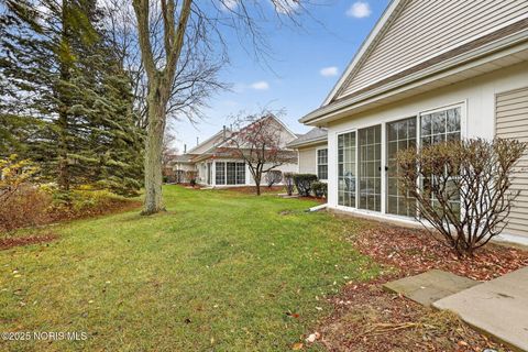 Tiny photo for 24525 Village Lane, Grand Rapids, OH 43522 (MLS # 10002379)
