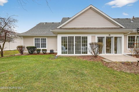 Tiny photo for 24525 Village Lane, Grand Rapids, OH 43522 (MLS # 10002379)