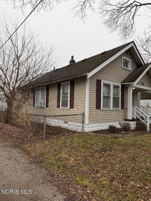 Tiny photo for 139 Kenmore Avenue, Toledo, OH 43609 (MLS # 10005265)