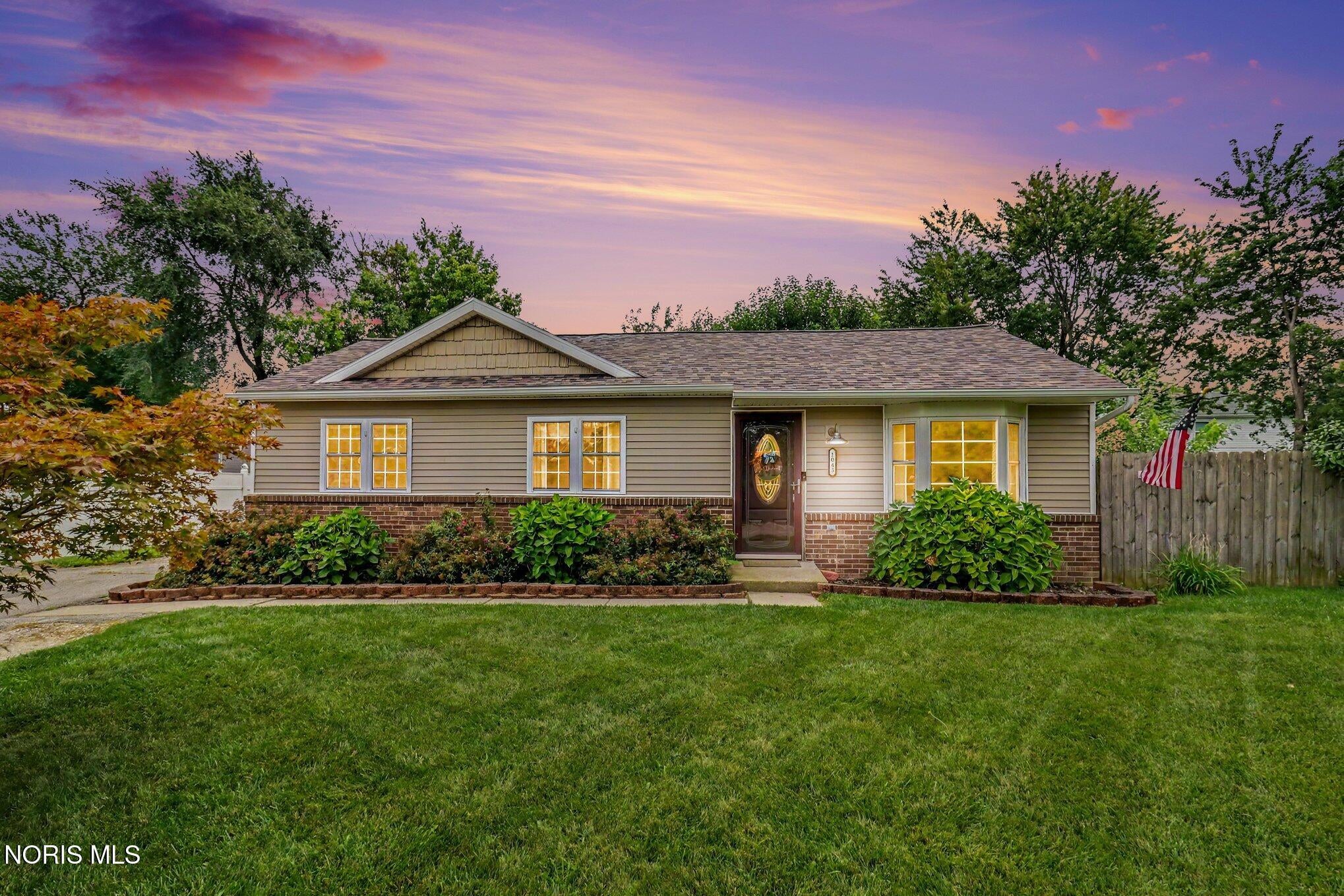 1043 E Elm Tree Road