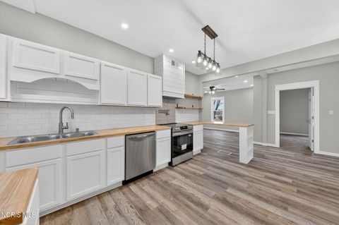 Tiny photo for 1037 Dodd Street, Napoleon, OH 43545 (MLS # 10004688)