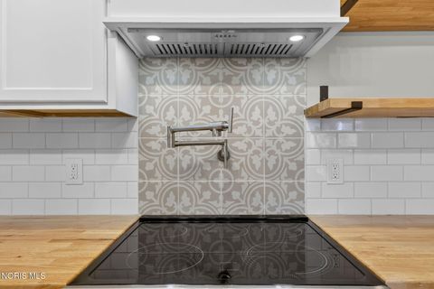 Tiny photo for 1037 Dodd Street, Napoleon, OH 43545 (MLS # 10004688)