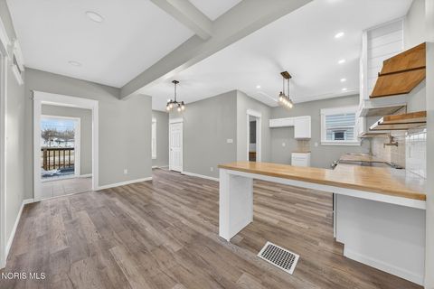 Tiny photo for 1037 Dodd Street, Napoleon, OH 43545 (MLS # 10004688)