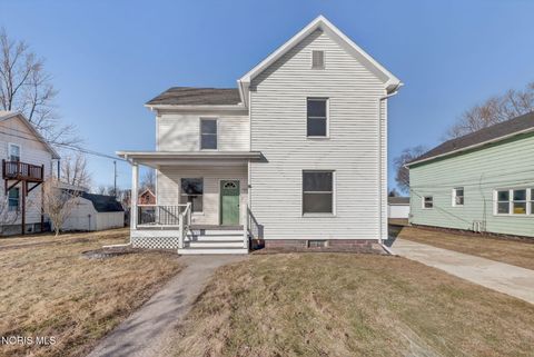 Photo of 1037 Dodd Street, Napoleon, OH 43545 (MLS # 10004688)