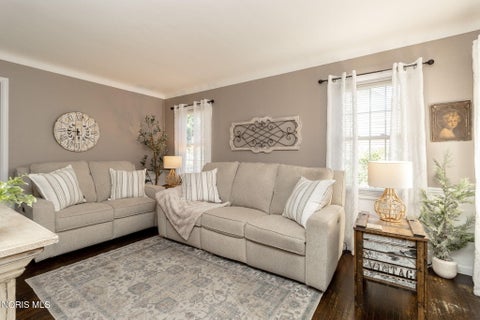 Tiny photo for 5927 Adelaide Drive, Toledo, OH 43613 (MLS # 10011527)