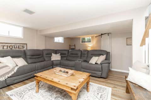 Tiny photo for 5927 Adelaide Drive, Toledo, OH 43613 (MLS # 10011527)