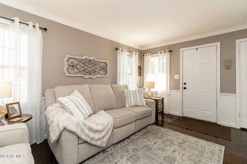 Tiny photo for 5927 Adelaide Drive, Toledo, OH 43613 (MLS # 10011527)