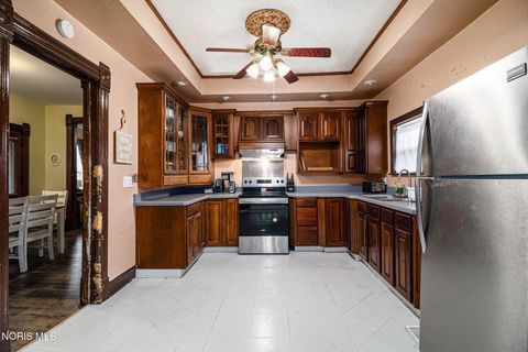 Tiny photo for 212 Jefferson Street, Wauseon, OH 43567 (MLS # 10005011)