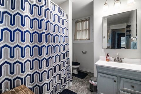 Tiny photo for 212 Jefferson Street, Wauseon, OH 43567 (MLS # 10005011)