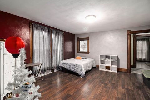 Tiny photo for 212 Jefferson Street, Wauseon, OH 43567 (MLS # 10005011)