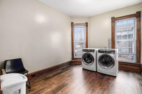 Tiny photo for 212 Jefferson Street, Wauseon, OH 43567 (MLS # 10005011)