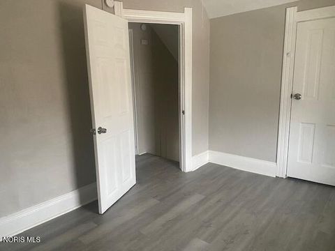 Tiny photo for 1925 Airline Avenue, Toledo, OH 43609 (MLS # 10005618)