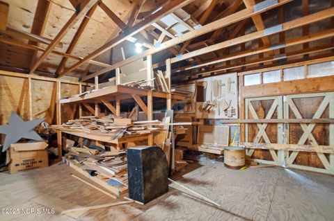 Tiny photo for 900 Morse Street, Findlay, OH 45840 (MLS # 10002049)