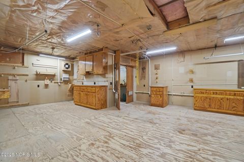 Tiny photo for 900 Morse Street, Findlay, OH 45840 (MLS # 10002049)