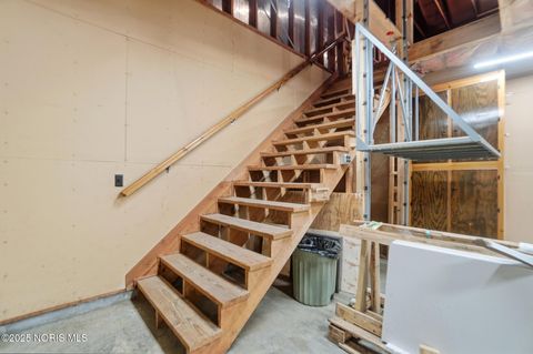 Tiny photo for 900 Morse Street, Findlay, OH 45840 (MLS # 10002049)