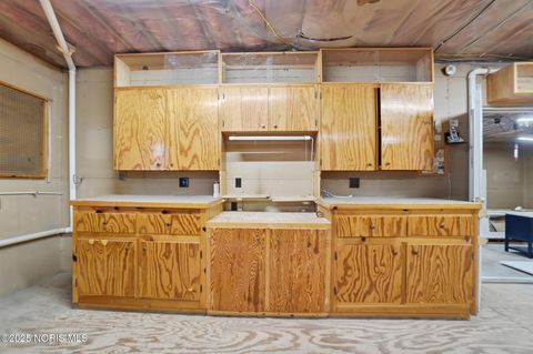 Tiny photo for 900 Morse Street, Findlay, OH 45840 (MLS # 10002049)