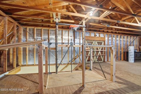 Tiny photo for 900 Morse Street, Findlay, OH 45840 (MLS # 10002049)