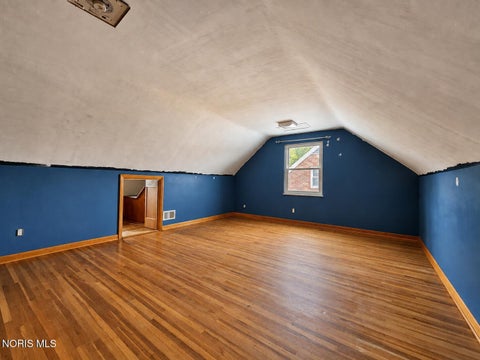 Tiny photo for 1528 Charmaine Drive, Toledo, OH 43614 (MLS # 10014257)