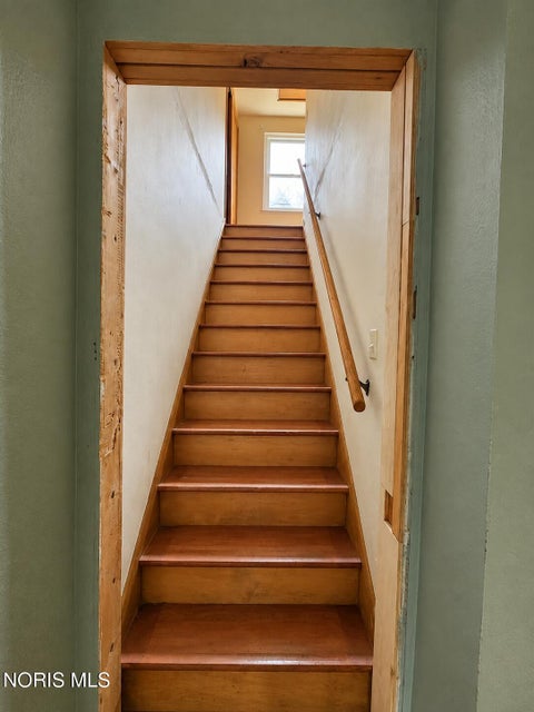 Tiny photo for 1528 Charmaine Drive, Toledo, OH 43614 (MLS # 10014257)