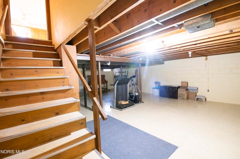 Tiny photo for 1900 Green Valley Drive, Toledo, OH 43614 (MLS # 10013944)