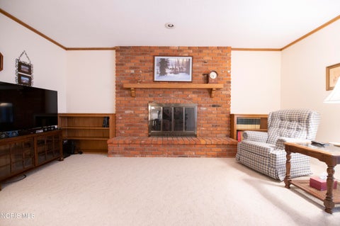 Tiny photo for 1900 Green Valley Drive, Toledo, OH 43614 (MLS # 10013944)