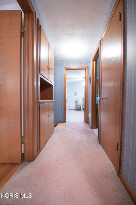 Tiny photo for 1900 Green Valley Drive, Toledo, OH 43614 (MLS # 10013944)
