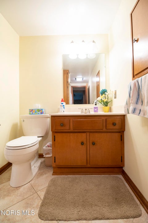 Tiny photo for 1900 Green Valley Drive, Toledo, OH 43614 (MLS # 10013944)