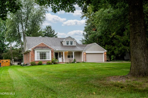 Tiny photo for 1900 Green Valley Drive, Toledo, OH 43614 (MLS # 10013944)