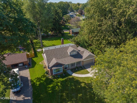 Tiny photo for 1900 Green Valley Drive, Toledo, OH 43614 (MLS # 10013944)