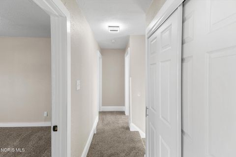 Tiny photo for 1749 Selkirk Street, Toledo, OH 43605 (MLS # 10005351)