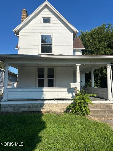 Photo of 4112 Lewis Avenue, Toledo, OH 43612 (MLS # 10013439)