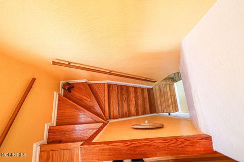 Tiny photo for 2477 Eastmoreland Drive, Oregon, OH 43616 (MLS # 10004718)