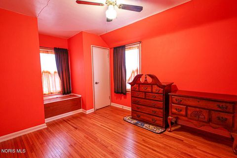 Tiny photo for 2477 Eastmoreland Drive, Oregon, OH 43616 (MLS # 10004718)