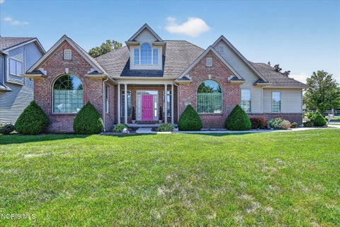Photo of 9347 Teresa Trail, Sylvania, OH 43560 (MLS # 10012707)