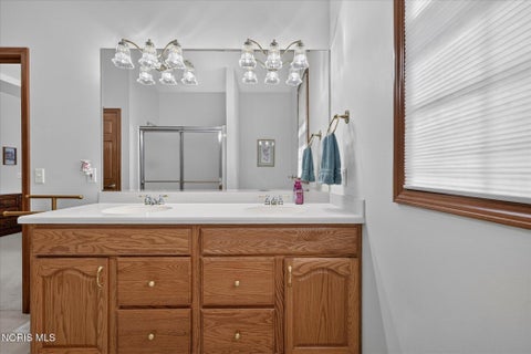 Tiny photo for 9347 Teresa Trail, Sylvania, OH 43560 (MLS # 10012707)