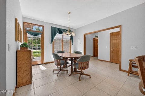 Tiny photo for 9347 Teresa Trail, Sylvania, OH 43560 (MLS # 10012707)