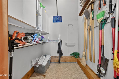 Tiny photo for 9347 Teresa Trail, Sylvania, OH 43560 (MLS # 10012707)