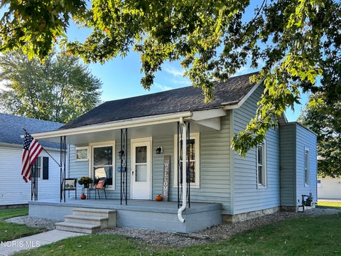 Tiny photo for 523 W North Street, Fostoria, OH 44830 (MLS # 10014463)