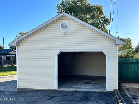 Tiny photo for 523 W North Street, Fostoria, OH 44830 (MLS # 10014463)